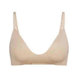 Skims wireless Demi tshirt bra